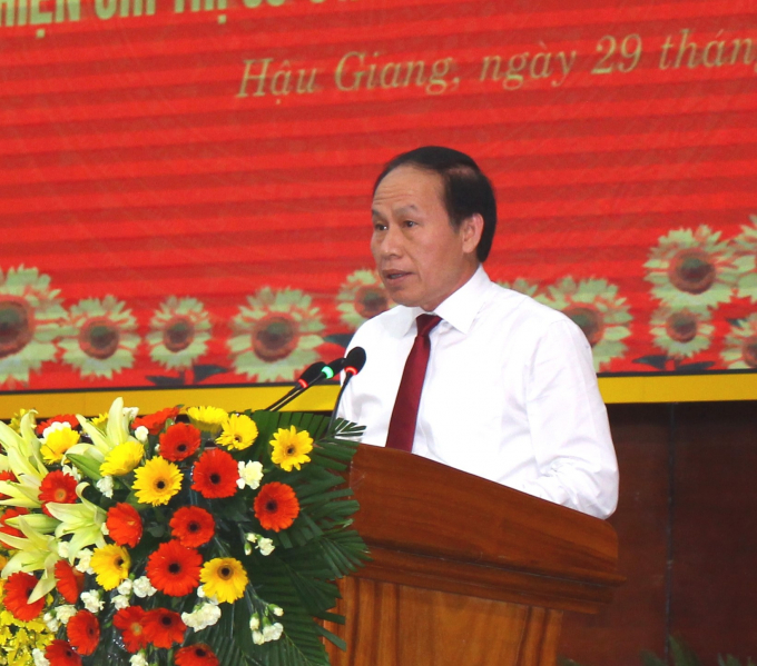 Ủy vi&ecirc;n Trung ương Đảng, B&iacute; thư Tỉnh ủy L&ecirc; Tiến Ch&acirc;u ph&aacute;t biểu tại buổi họp mặt. Ảnh: Trường Sơn