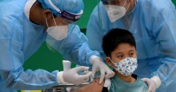 Số mắc mới COVID-19 giảm xuống còn 65.619 ca