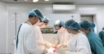 Bắc Giang: Cứu sống bệnh nhân tự ý phá thai tại nhà