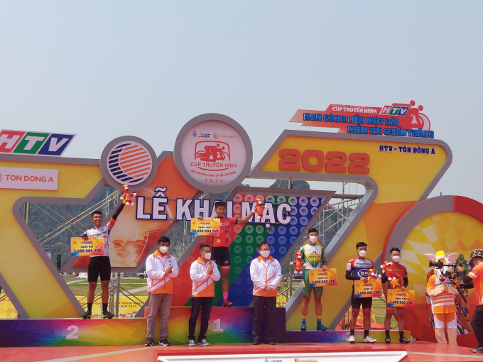 b54bbf84ee9f20c1798e