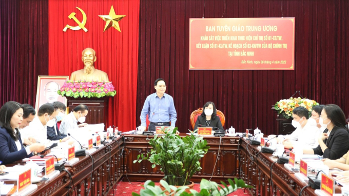 Toàn cảnh buổi làm việc.