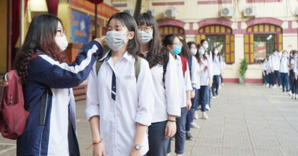 Hà Nội: 3 lý do cho học sinh trở là trường