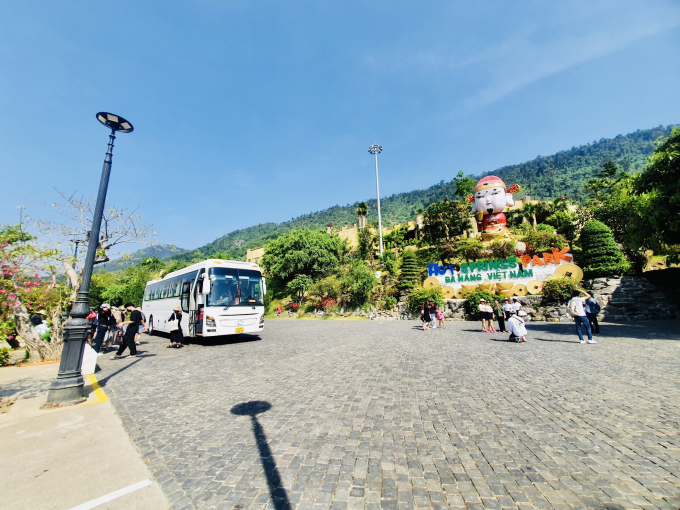 1wO3-RCExZ8cC1xdonqd_HV7psj0Cub9q