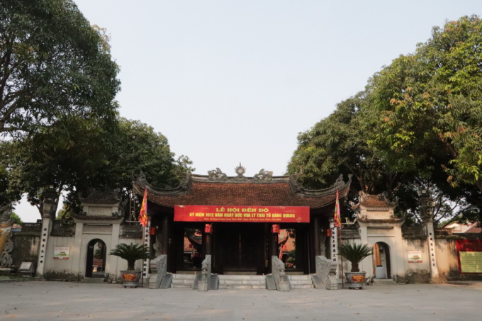 z3331140063982_b1dcf3c8d43a8f8e25d7b2b389ef3ee4