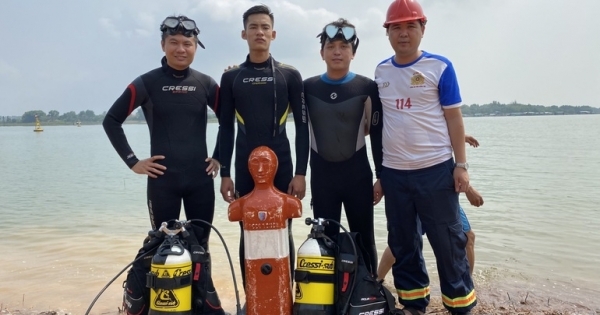 Chủ tịch nước khen ngợi Trung úy công an cứu sống 4 người đuối nước