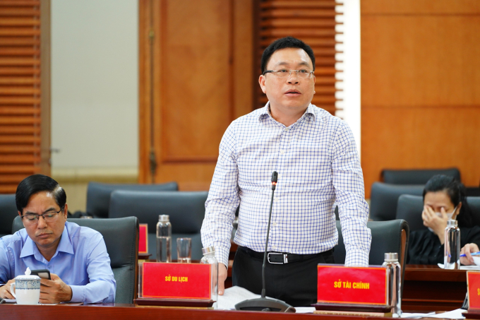 Phó giám đốc Sở Du lịch Vũ Huy Thưởng phát biểu.