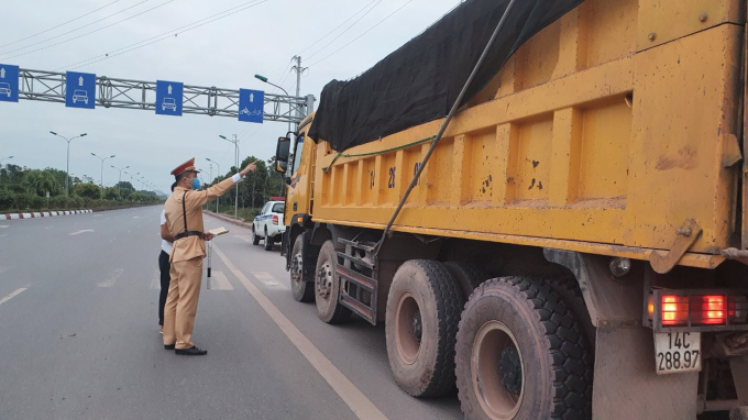 z3343609388495_7087cfa58ea15bef153d475db3d3c3dc