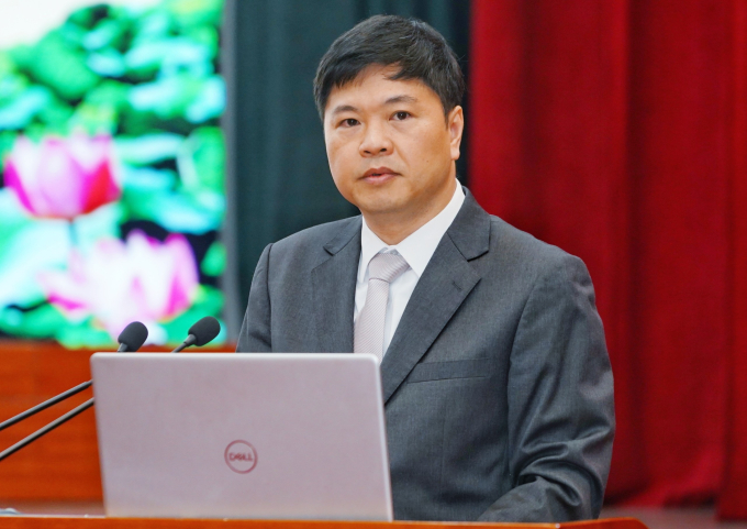 Ph&oacute; Chủ tịch UBND TP Hải Ph&ograve;ng Ho&agrave;ng Minh Cường ph&aacute;t biểu tại hội nghị.