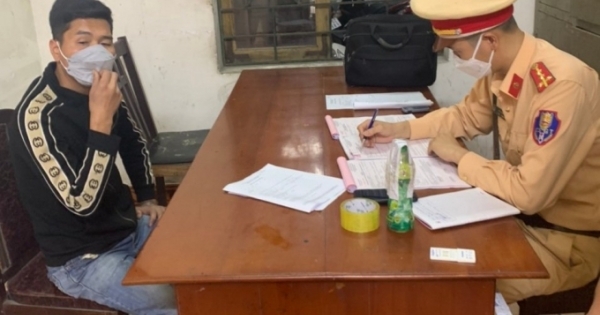 Phát hiện nam thanh niên vi phạm giao thông, dương tính với ma túy