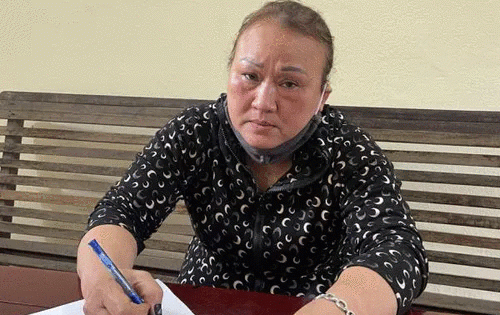 "Nữ quái" lên biên giới mua ma túy về TP Vinh bán