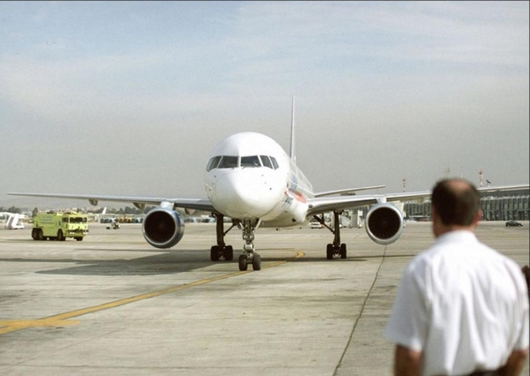 Hai máy bay Airbus A321 va chạm tại Nội Bài ngày 2/11/2021 do lỗi trực tiếp của tổ kỹ thuật (Ảnh minh họa: P. Long).