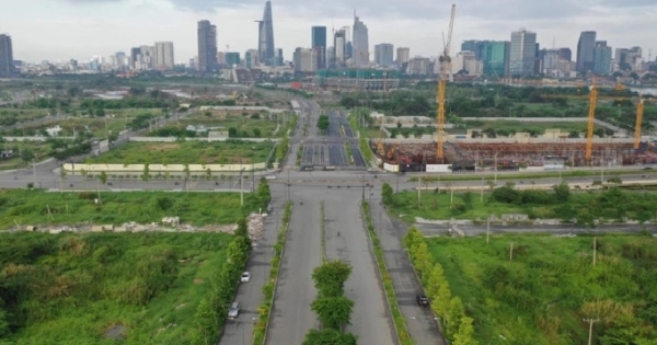 "Nhiều chủ đầu tư còn hàng nhưng không bán, chờ giá căn hộ tăng lên"