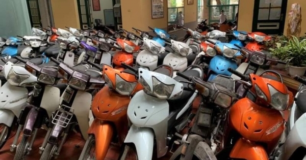 Bắt ổ nhóm trộm cướp 75 xe máy, rồi lên Facebook bán xe ăn cắp