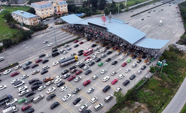 Lối ra cao tốc Ph&aacute;p V&acirc;n-Cầu Giẽ. (Ảnh: Phạm Ki&ecirc;n/TTXVN)