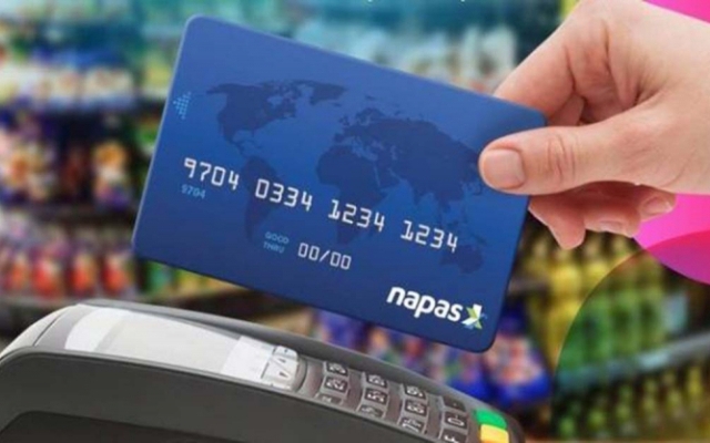 Hưởng lợi từ giao dịch ngân hàng,