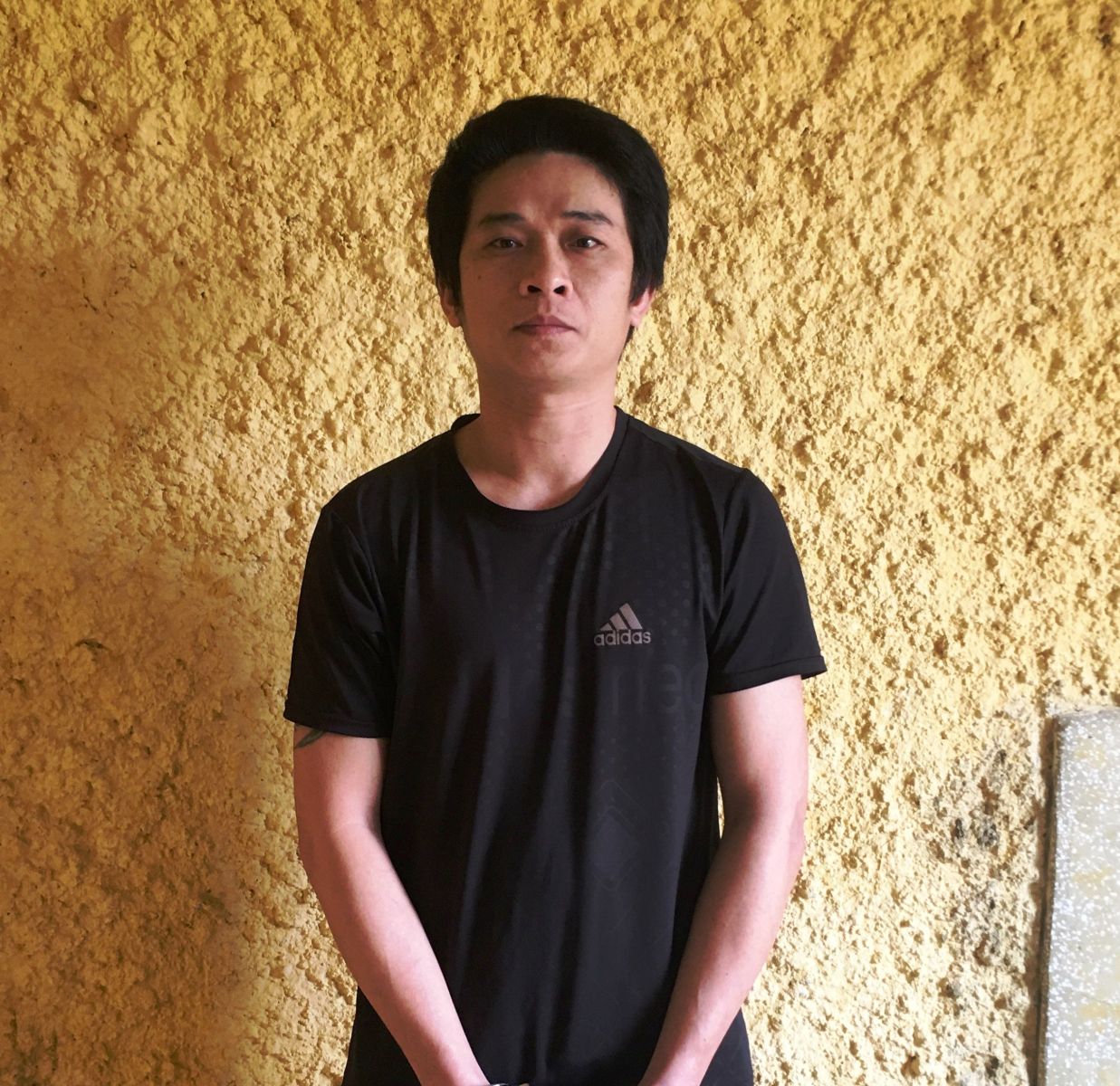 Đối tượng Nguyễn Đức Dương tại cơ quan Công an