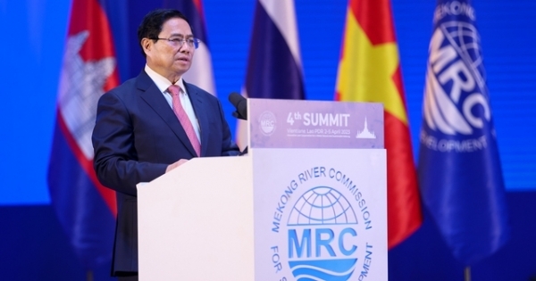 Thủ tướng kết thúc tốt đẹp chuyến công tác Hội nghị cấp cao ủy hội sông Mekông lần thứ 4