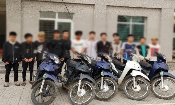 C&aacute;c đối tượng bị bắt giữ