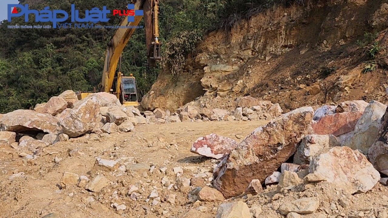 z4185661471028_293c941023798d26a2dca2f6f07ea9d2-0826