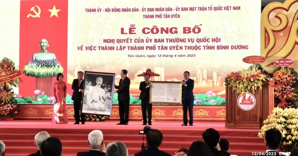 Tân Uyên chính thức lên thành phố