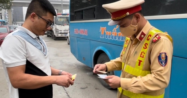 Cấp ủy, chính quyền một số địa phương thiếu quyết liệt, "khoán trắng" cho lực lượng chuyên trách