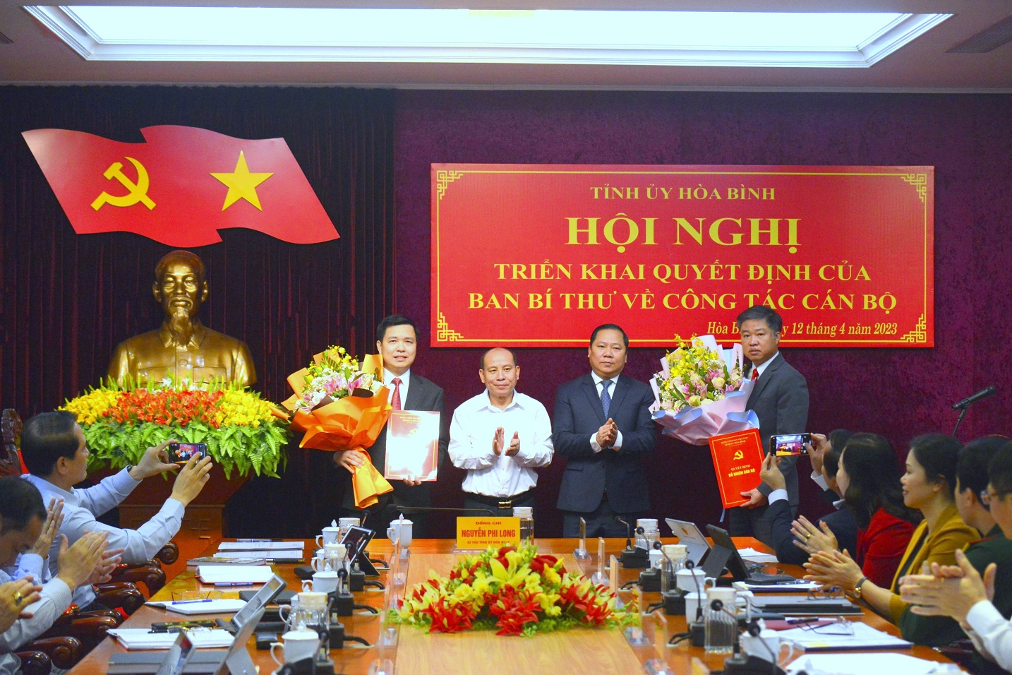 hoabinh-16813416853231888935058