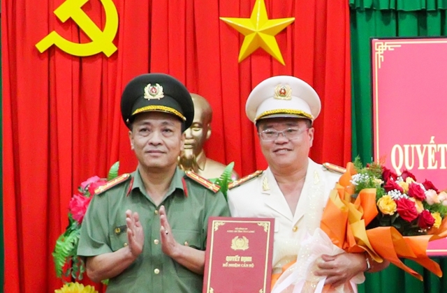 Vĩnh Long có tân Phó Giám đốc Công an tỉnh