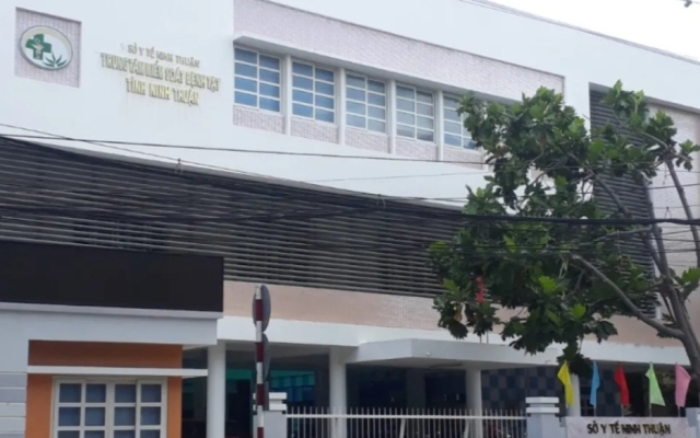 Liên quan Công ty Việt Á, tạm giam 2 cán bộ của CDC Ninh Thuận