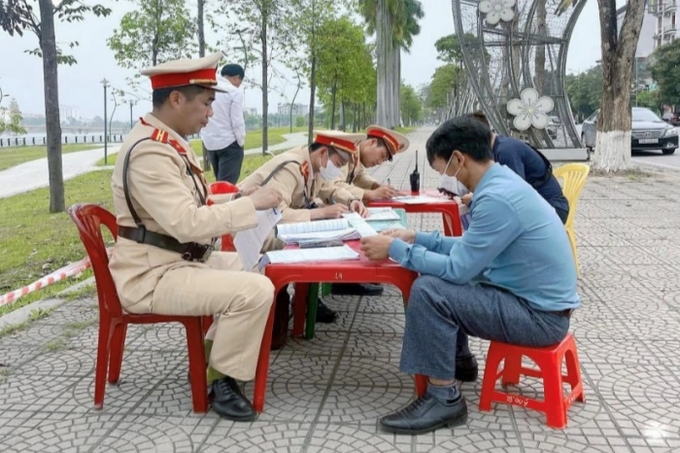 Công an tỉnh Phú Thọ đã xây dựng phương án phân luồng, giải tỏa khi có ùn tắc giao thông và kiểm soát, xử lý vi phạm. Ảnh: DT