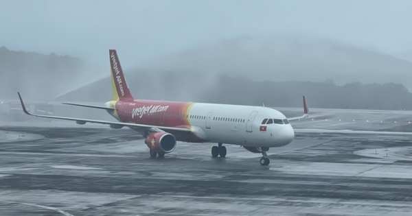 Khai trương đường bay Quảng Ninh - Cần Thơ