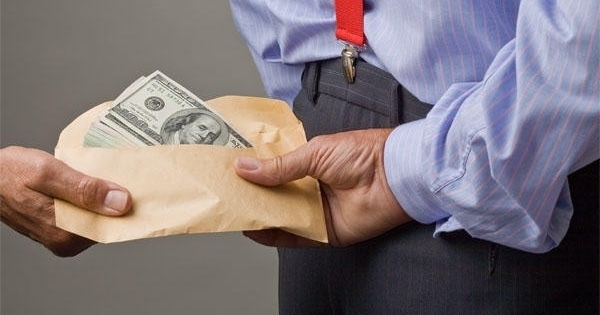 Khởi tố bị can đòi chi 5.000 USD xin giấy phép xây dựng