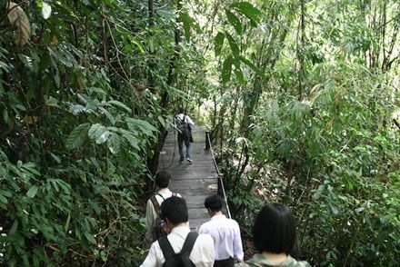 Đi chơi lễ, một thanh niên chết đuối trong khu du lịch