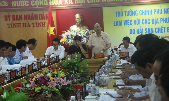 Thủ tướng Nguyễn Xu&acirc;n Ph&uacute;c ph&aacute;t biểu chỉ đạo tại cuộc họp - Ảnh: Nguy&ecirc;n Dũng.