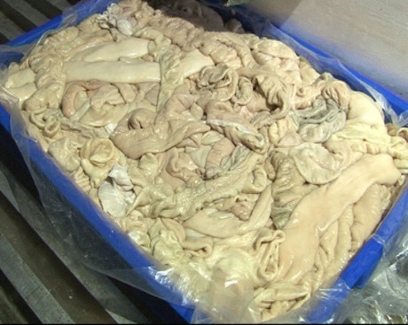 H&igrave;nh ảnh tang vật thiu giữ tại hiện trường.