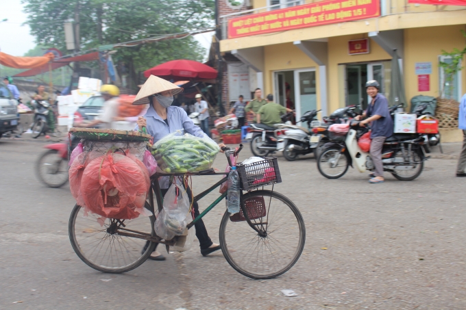 Nhọc nhằn những chuy&ecirc;́n mưu sinh