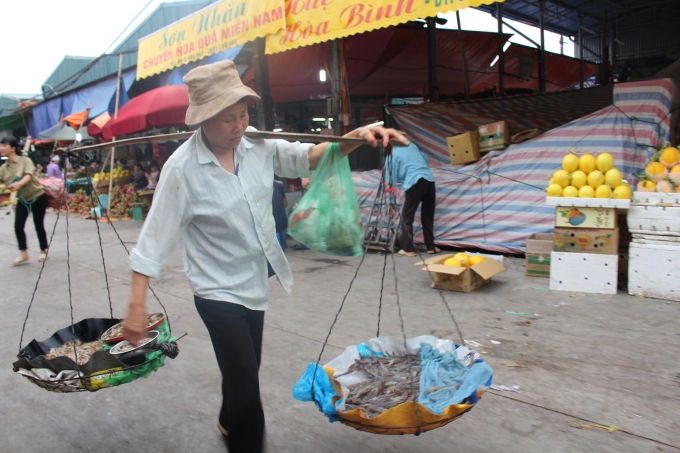 Hà N&ocirc;̣i: Những người lao đ&ocirc;̣ng &ldquo;qu&ecirc;n&rdquo; ngày Qu&ocirc;́c t&ecirc;́ 1/5