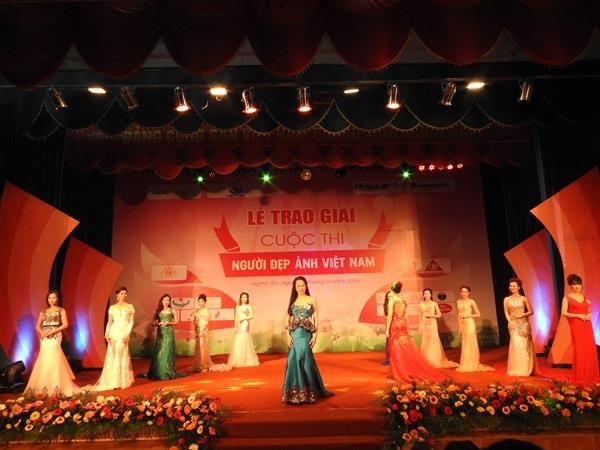 &nbsp;Đ&ecirc;m nay, họ l&agrave; những người phụ nữ đẹp nhất.&nbsp;