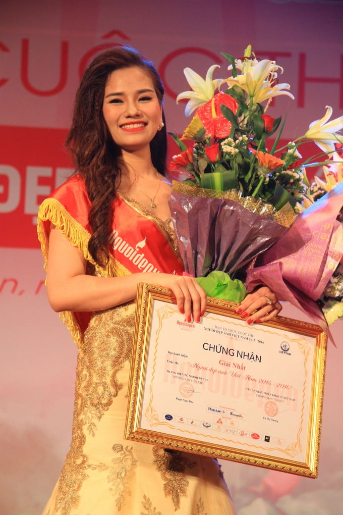 Nh&igrave;n lại h&igrave;nh ảnh Người đẹp Ảnh Việt Nam 2015 - 2016 trong giờ ph&uacute;t đăng quang