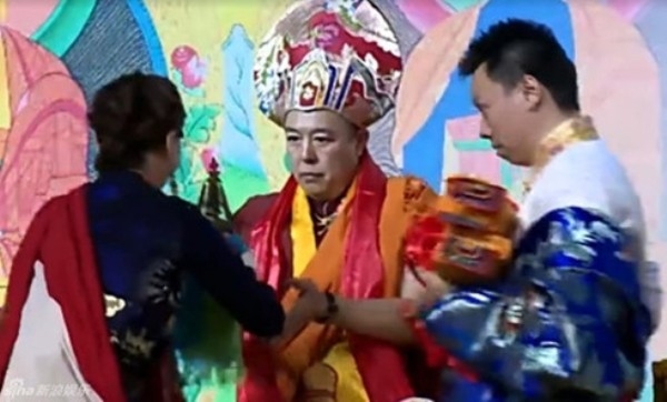 Tuy nhi&ecirc;n, v&agrave;o cuối năm 2015, &ocirc;ng đ&atilde; quyết định quy y cửa phật sau khi vướng phải nhiều scandal về chuyện t&igrave;nh cảm. Ảnh: Internet.