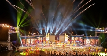 Truyền hình trực tiếp: Bế mạc Festival Huế 2016