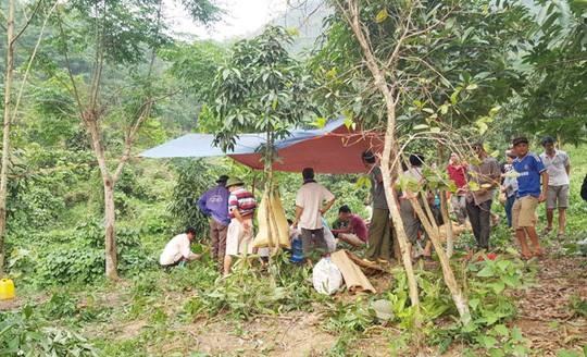 Khu vực đồi ph&aacute;t hiện thi thể &ocirc;ng Tuy&ecirc;n 2 ng&agrave;y sau đ&oacute; (ảnh BLC)