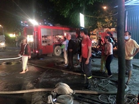 Hiện trường vụ hỏa hoạn tối 11 - 10.