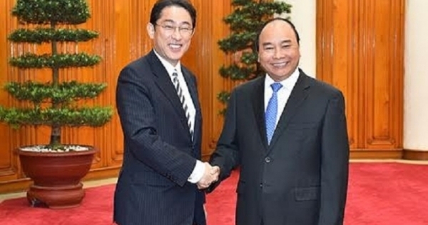 Thủ tướng Nguyễn Xuân Phúc tiếp Bộ trưởng Ngoại giao Nhật Bản