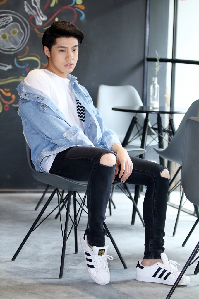 Noo Phước Thịnh cuốn h&uacute;t với gu thời trang khỏe khoắn