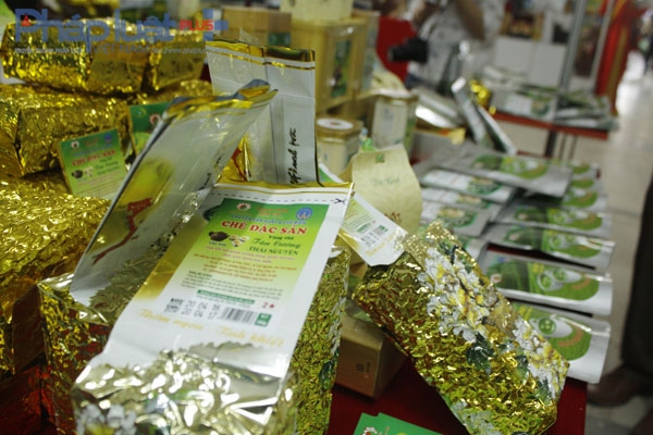 v&agrave;&nbsp;l&agrave; nơi tin cậy để người ti&ecirc;u d&ugrave;ng t&igrave;m cho m&igrave;nh những n&ocirc;ng sản an to&agrave;n, chất lượng ph&ugrave; hợp với bữa ăn, đảm bảo sức khỏe cho cả gia đ&igrave;nh.