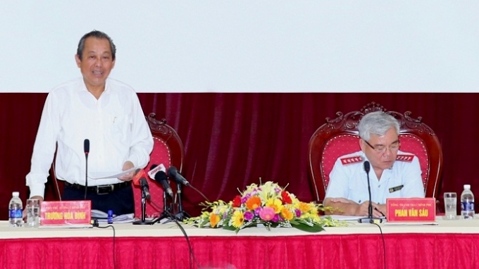 Ph&oacute; Thủ tướng Trương H&ograve;a B&igrave;nh l&agrave;m việc với Thanh tra CP.&nbsp;Ảnh: VGP