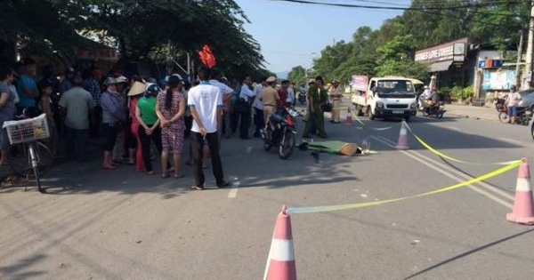Huế: Trên đường từ Viện Dưỡng lão đi thăm người thân, cụ bà bị xe cán tử vong tại chỗ
