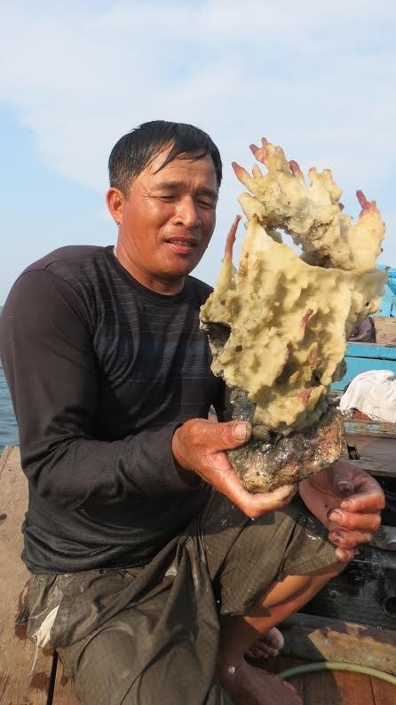 Hiện vật thứ 2 khiến mọi người thảng thốt.