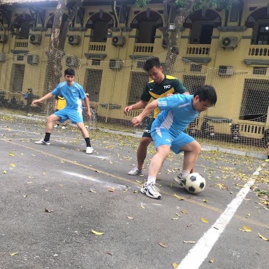 Li&ecirc;n đơn vị BTNN, ĐKQGGDBĐ(v&agrave;ng xanh) gi&agrave;nh thế chủ động ngay từ đầu trận