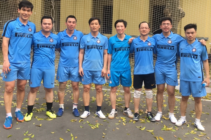 Đội Li&ecirc;n đơn vị HTQT- PLQT- CN đ&atilde; gi&agrave;nh chiếc v&eacute; b&aacute;n kết đầu ti&ecirc;n của giải